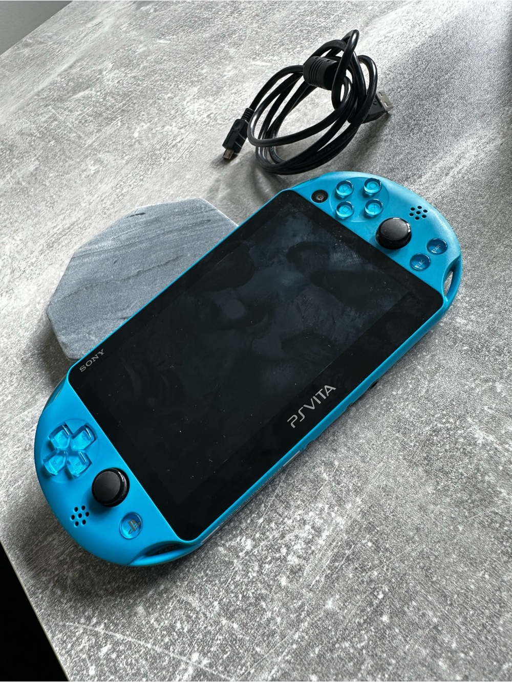 Sony PS Vita 2000 Handheld Console - Bright Blue